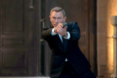 Svaki Džejms Bond mora da bude uspešan u jednoj ljubavnoj sceni: Izazovan test za agenta 007 (FOTO/VIDEO)