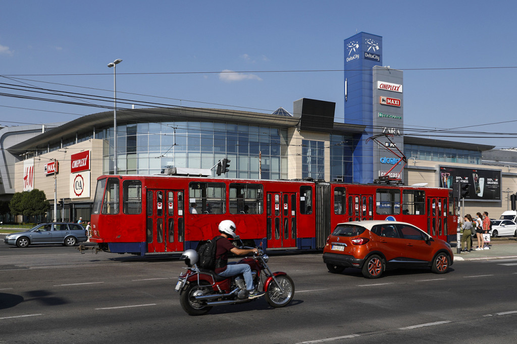 Užas na Novom Beogradu Tramvaj udario invalida u kolicima VIDEO