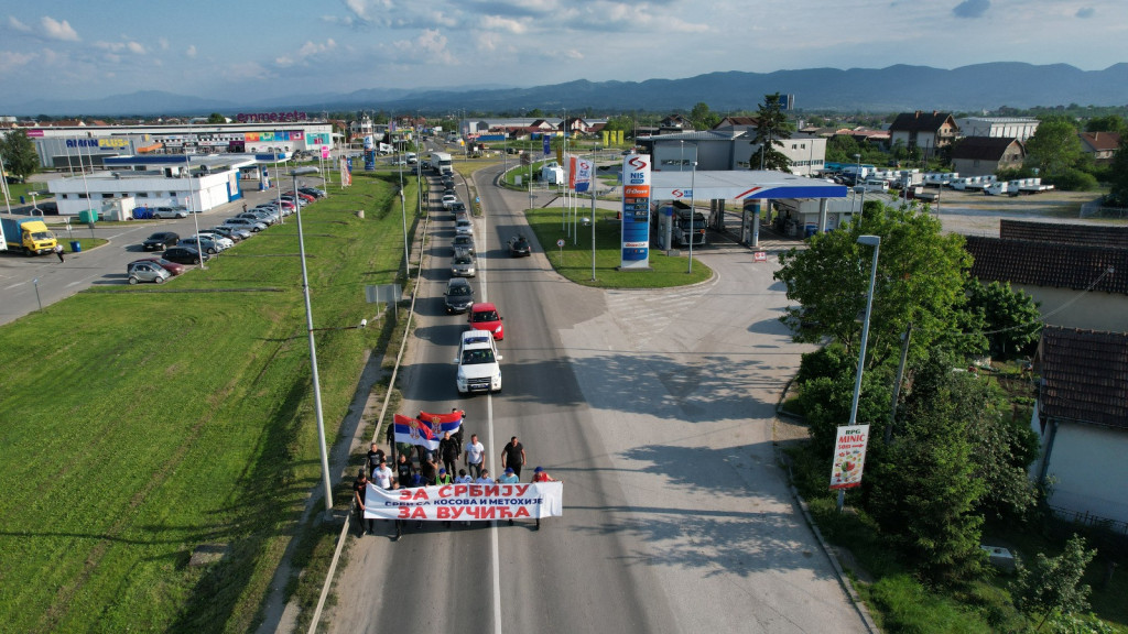 Prelaze 500 kilometara da bi stigli na skup podrške 26 maja