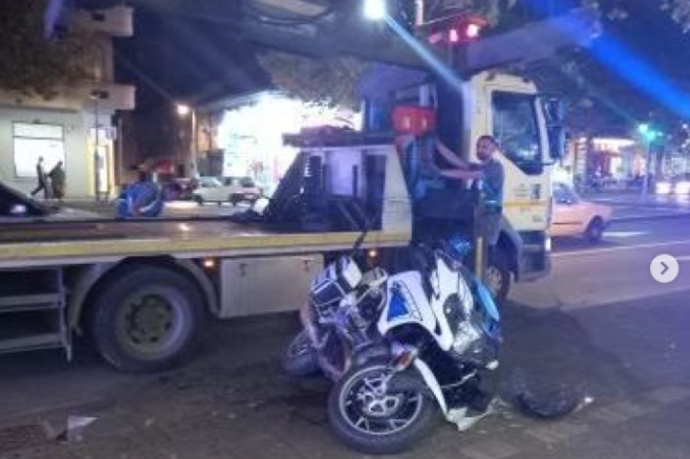 Oštro protiv vozača: Pregazio motociklistu, pa se dao u beg