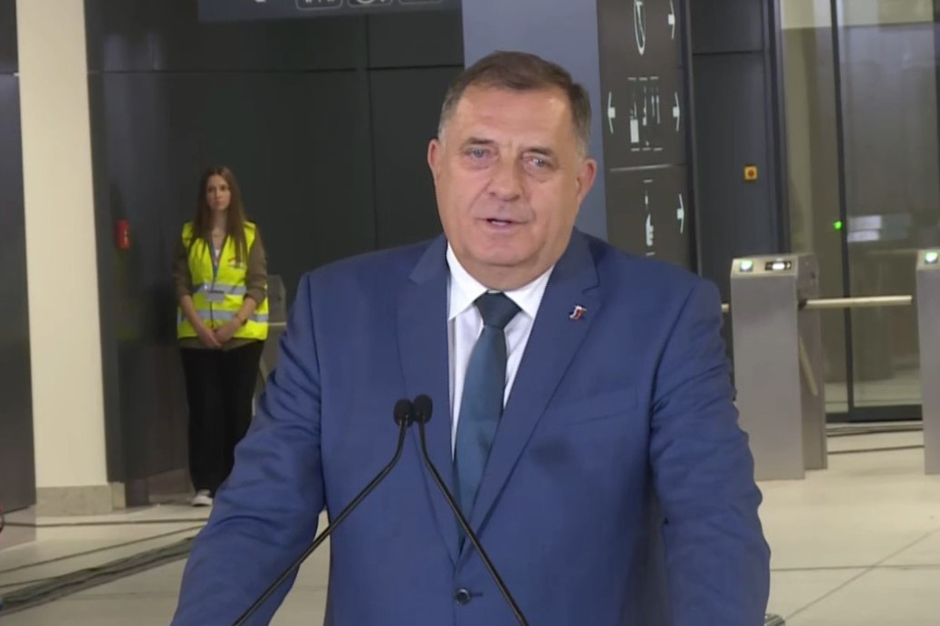 Dodik se oglasio nakon atentata na slovačkog premijera: Molim se da dobije ovu životnu bitku