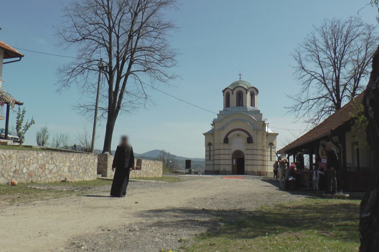 Čestice moštiju velike svetiteljke Svete Petke Paraskeve stigle u crkvu kod Čačka
