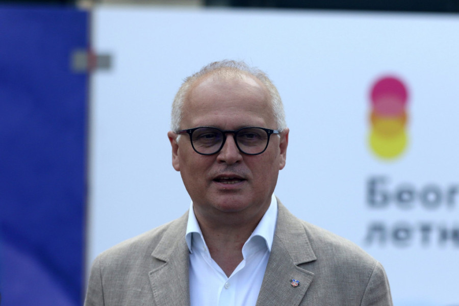 Beograd će i ove godine sijati: Vesić otkrio kada će rasveta biti uključena u prestonici