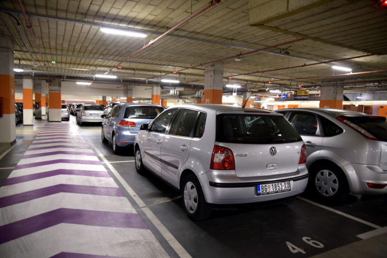 Zone, cene, kazne, pauk...:  Šta bi svaki vozač trebalo da zna o parkingu u Beogradu