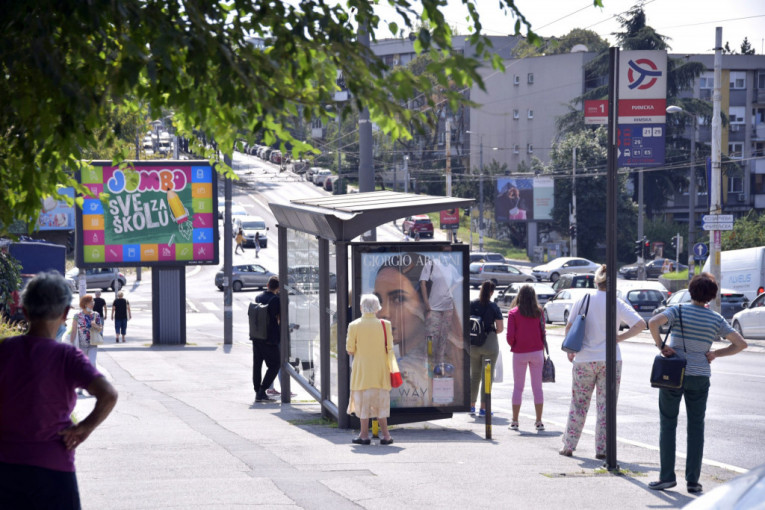 Radovi na Rakovici menjaju trasu gradskog prevoza: Evo do kada će mašine biti na terenu