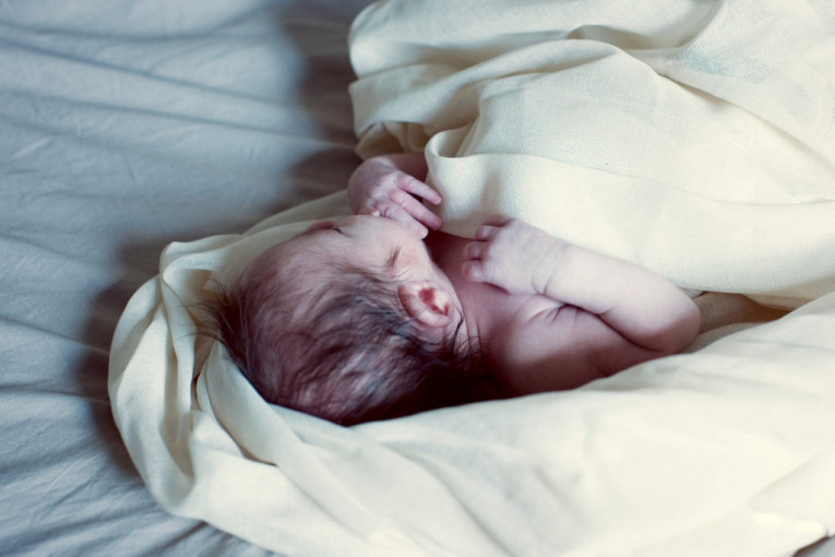 Beba na respiratoru zbog korone od trećeg dana života: U teškom stanju, ima citokinsku oluju
