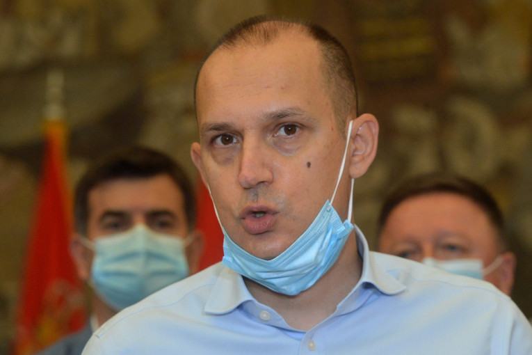 Ministar Lončar: Ostajemo bez bolnica u Beogradu, za dan potrošimo pet tona kiseonika