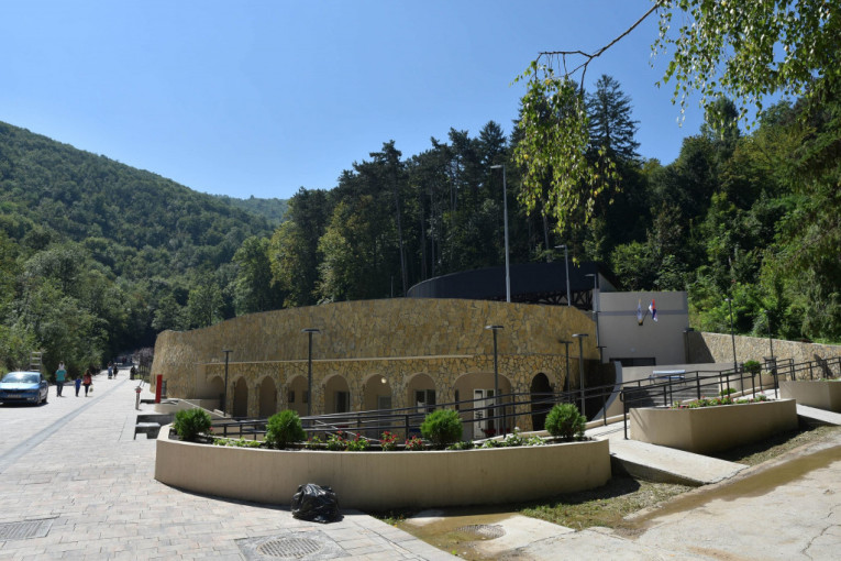 Ministarka Matić objavila: Izdat poslednji vaučer!