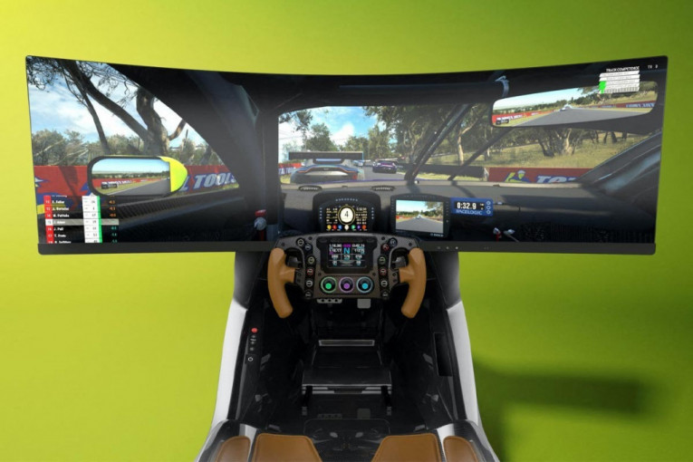 "Aston Martin" napravio prvi simulator vožnje