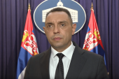Ministar Vulin čestitao Božić: Danas mislimo na Srbe gde god da su