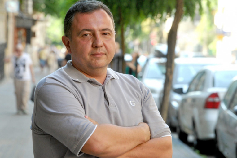Dragomir Anđelković: "Amerika je napravila tempiranu bombu na tlu Evrope", a ona je u Srbiji