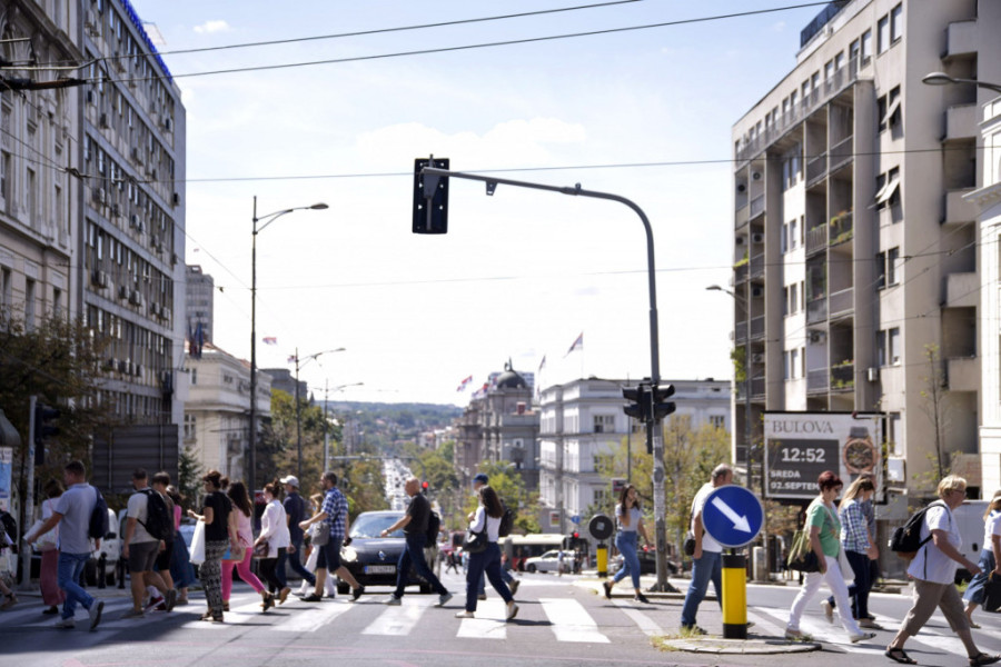 Stiglo proleće, na beogradske ulice izlaze i motociklisti: Vozači automobila već "prevrću" očima, a da li su u pravu?
