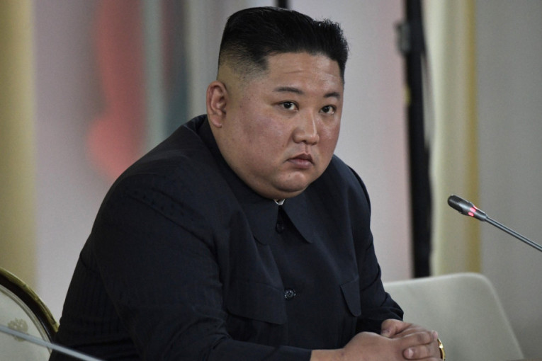 Kim Džong Un:  Žao mi je zbog incidenta u kojem je ubijen i zapaljen zvaničnik Južne Koreje