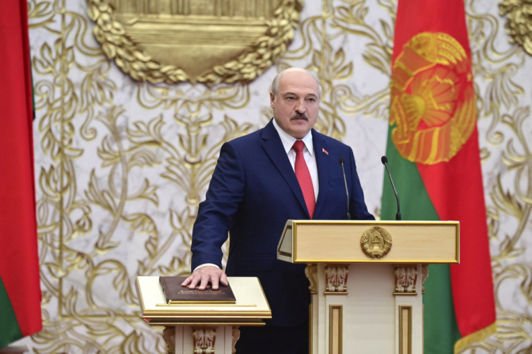 Iznenadna inauguracija: Lukašenko stupio na dužnost predsednika