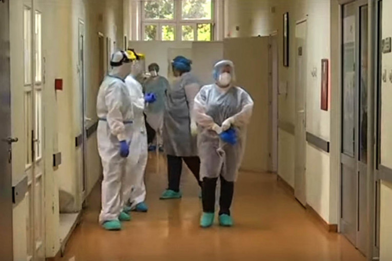 Nove mere u Sloveniji: Bolnice od danas primaju samo kovid pacijente i najhitnije slučajeve
