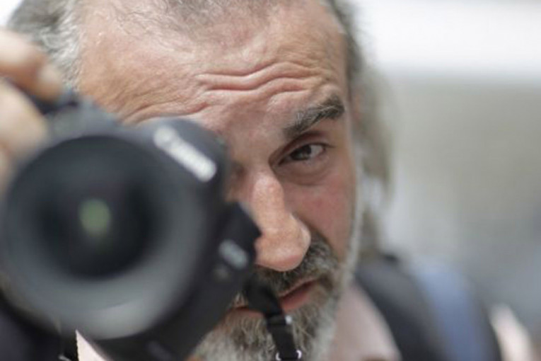 Preminuo Srđan Suki Sulejmanović, jedan od naših najboljih fotografa