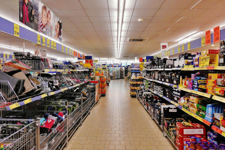 Slovenci izglasali zabranu rada prodavnica nedeljom