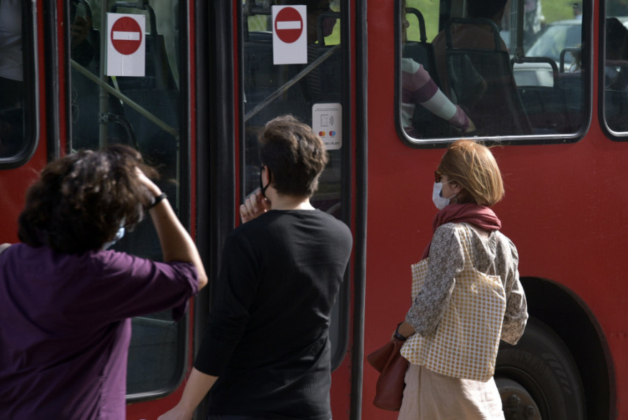 Višedecenijski san koči 700 metara asfalta? Žitelji Pretoka pokrenuli peticiju za uspostavljanje nove minibus linije