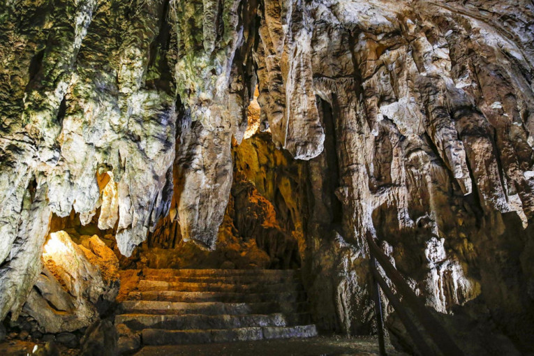 Manji broj turista posetio Resavsku pećinu