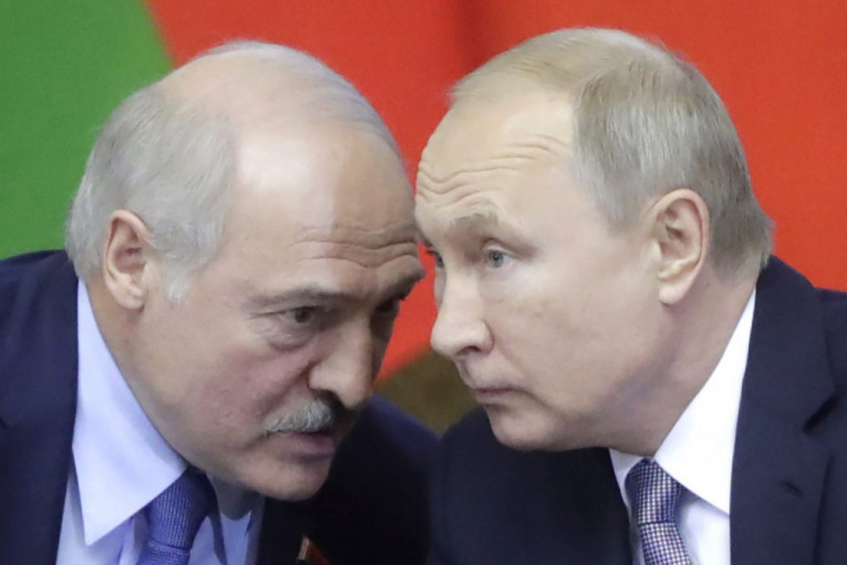 Pozvali na trenutno mirno rešenje: Putin i Lukašenko telefonom razgovarali o Nagorno-Karabahu