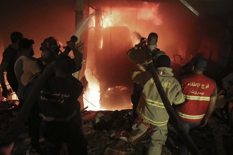 Nesreća u Bejrutu: Najmanje četvoro mrtvih u eksploziji rezervoara sa gorivom (FOTO)