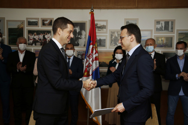 Petković umesto Đurića na čelu Kancelarije za Kosovo i Metohiju