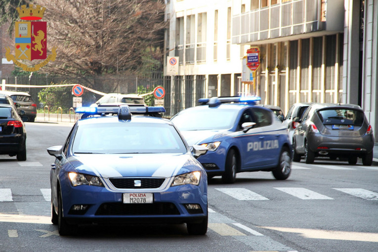 Jedan išao u izviđanje, drugi prenosio drogu: Karabinjeri ih pohapsili s tovarom hašiša