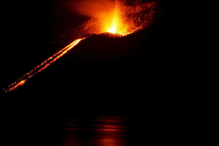 Vlada Konga demantuje novu erupciju vulkana: Isparenja su delovala kao vulkanska aktivnost