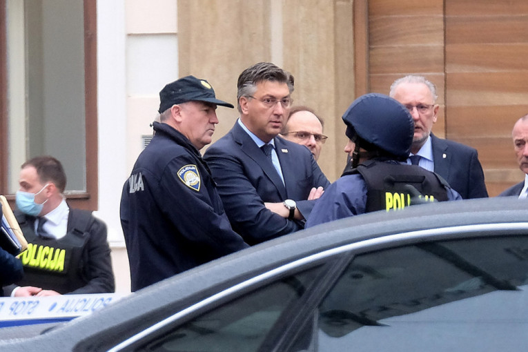 Čovek koji "mašta da ubije Plenkovića" pušten iz pritvora: Našli mu oružje i eksploziv
