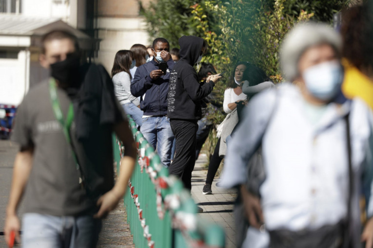 Zatvaraju se noćni klubovi, maske obavezne i na ulici: Evropa uvodi nove mere u borbi protiv kovida