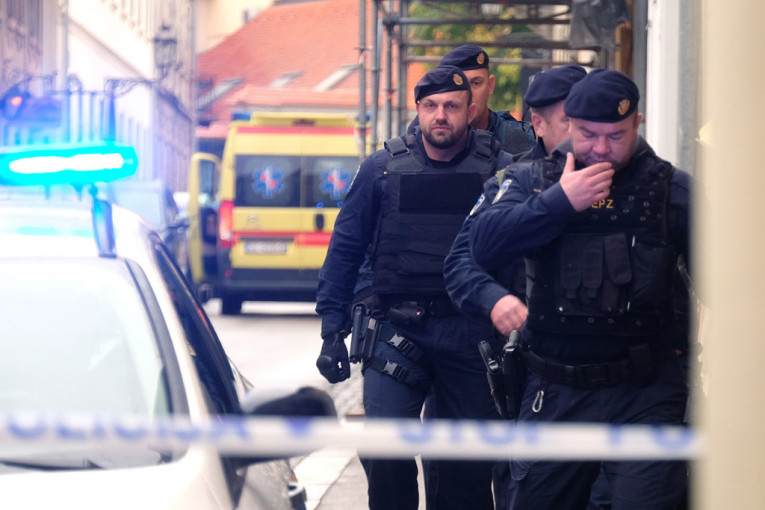 Napad na policajce u Zagrebu: Krenuli da legitimišu sumnjivu osobu, a onda ih je nekoliko muškaraca opkolilo...