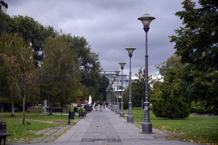 I dalje promenljivo vreme: Oblaci svuda, ponegde i pljuskovi sa grmljavinom, a evo kada će se razvedriti!