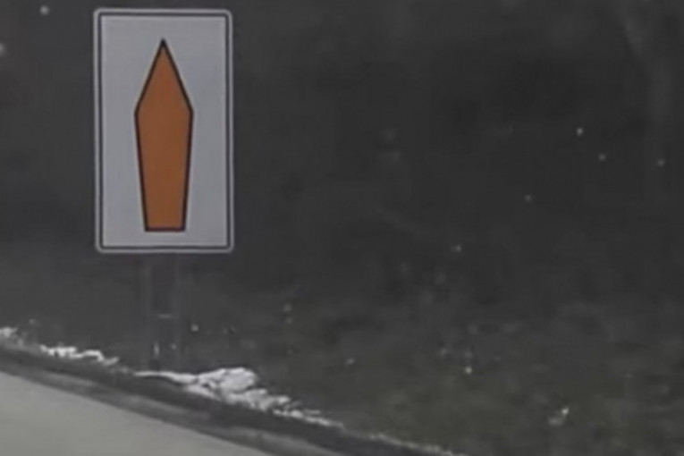 Kod nas ga nema, koristi se u Nemačkoj: Prepoznajete li ovaj saobraćajni znak?
