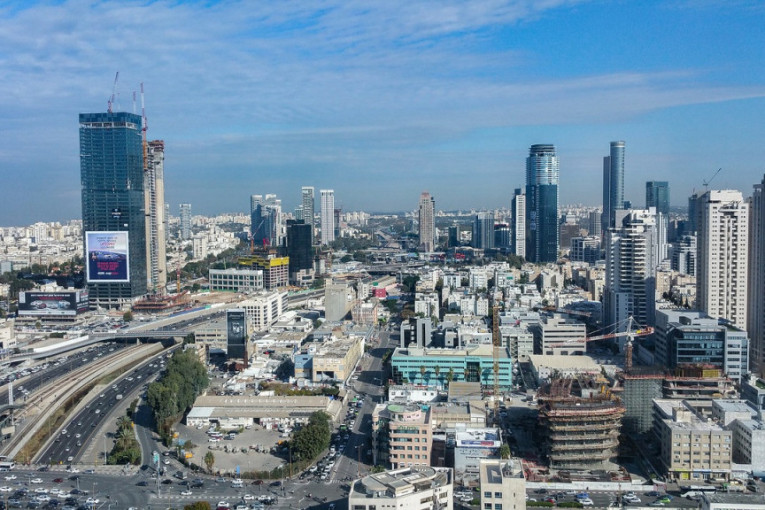 Tel Aviv postaje prvi grad sa električnim putevima