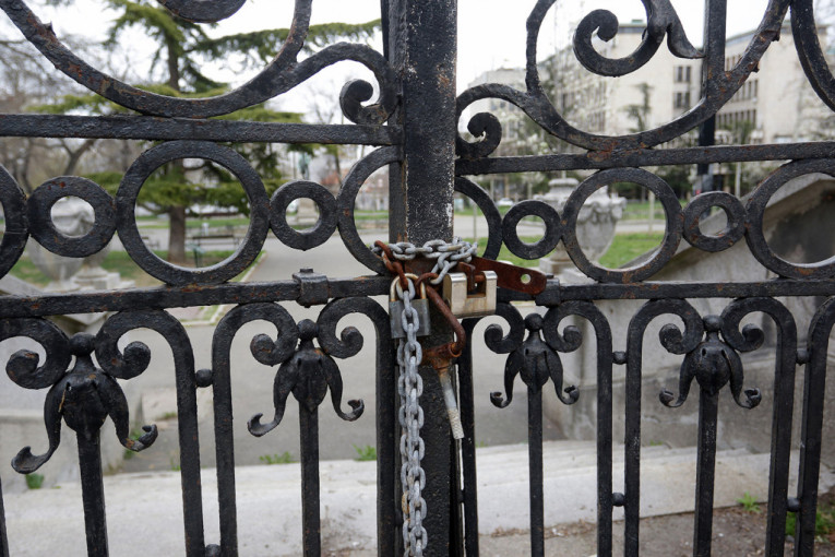 Srbija se zatvara od sutra: Ovo su najnovije mere Kriznog štaba