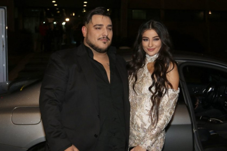 Ovako počinju jutra Darka Lazića (FOTO)