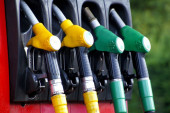 Manjak vozača u Velikoj Britaniji: Nestašice goriva zbog problema s transportom