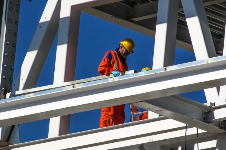 Građevinarstvo ne staje: U decembru 34 odsto više građevinskih dozvola