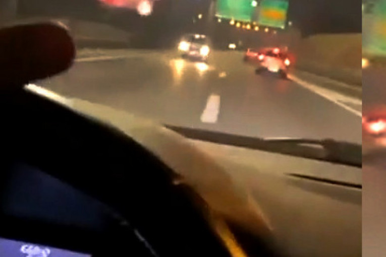 Neverovatna scena na auto-putu: Automobilom vozio u suprotnom smeru (VIDEO)