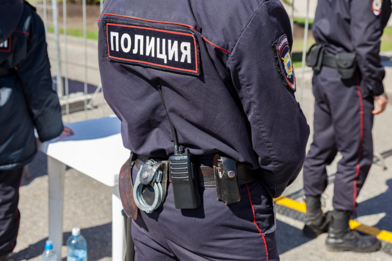 Napad u Moskvi: Muškarac iz Dagestana napao policajce ispred Ministarstva unutrašnjih poslovna