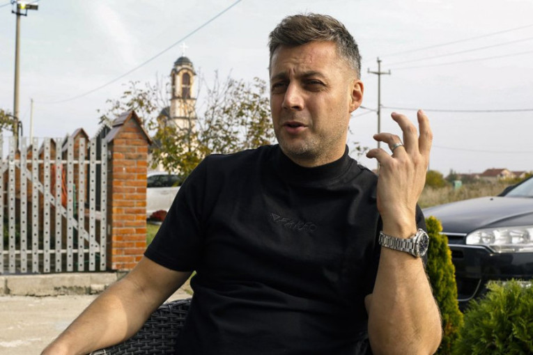 Bojan Vasković je ponosan na svoj brak: Supruga zna da mi otvori oči!