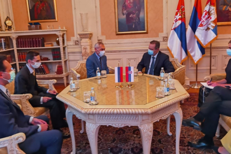 Doprinos jačanju prijateljskih odnosa: Ruski ambasador uručio Dačiću pismo Valentine Matvijenko