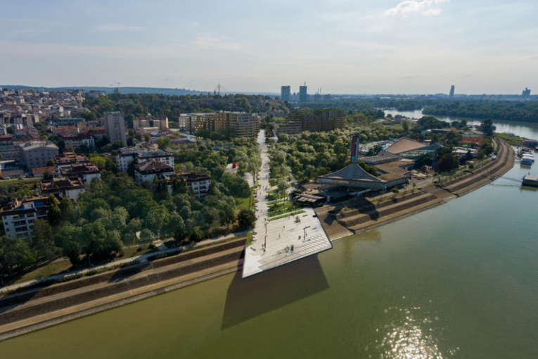 Teku radovi na izgradnji najveće javne zelene površine u Beogradu: "Šetnja Linijskim parkom biće putovanje kroz istoriju"