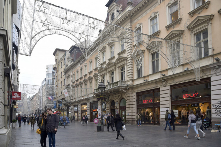 Vesić saopštio: "Od sutra rade svi objekti izuzev ugostiteljskih i tržnih centara"
