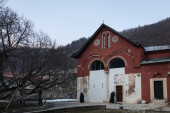 Zatvoren manastir Pećka patrijaršija: Koronom zaraženo 10 monahinja i igumanija manastira