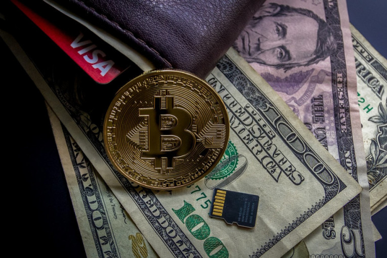 Investitori beže od rizika: Bitkoin na šestomesečnom minimumu