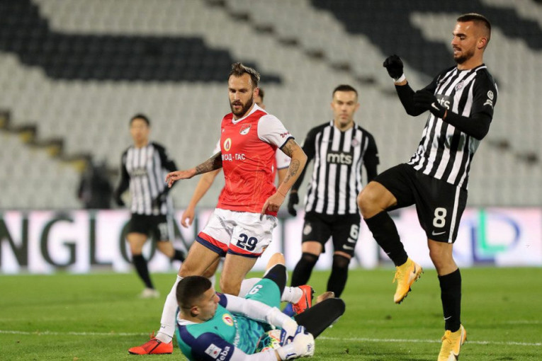 Partizan, jedva: Holender promašio penal, pa razbio superligaški maler u 90. minutu