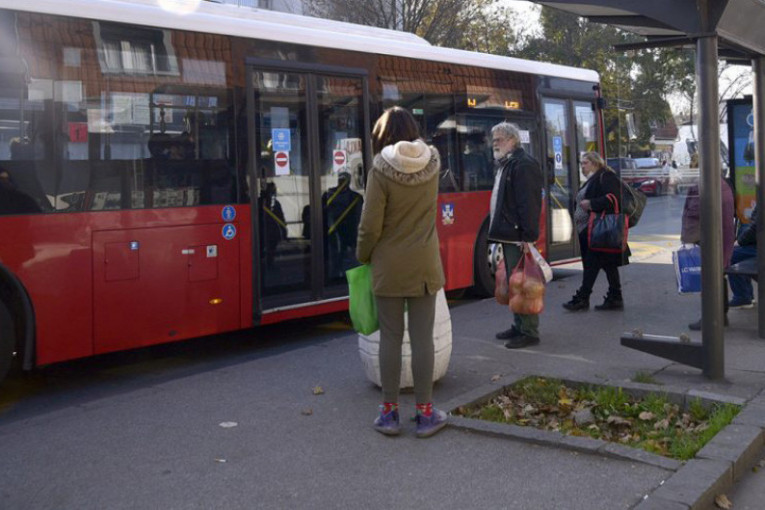 Užas u centru Beograda: Autobus pregazio pešaka!