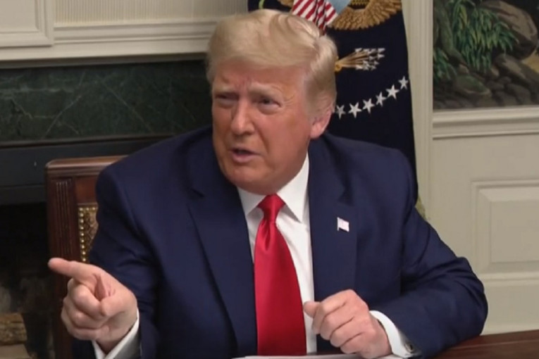 Tramp napušta Vašington na dan inauguracije