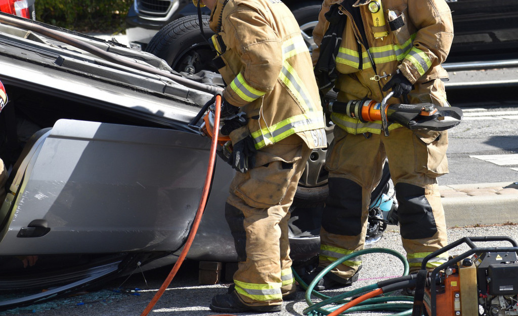 Današnji i sutrašnji dan fatalni za vozače: Najviše pogibija na drumovima proteklih godina bilo za 1. maj i to zbog velike brzine i alkohola